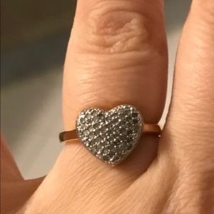 Gorgeous Diamond Heart Ring Size 6